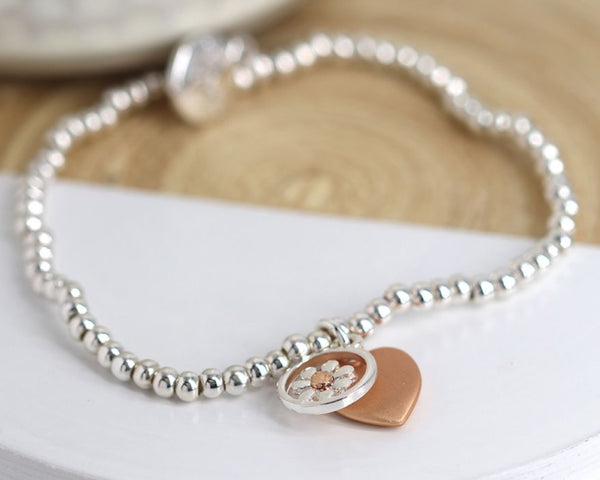 Heart and daisy bracelet