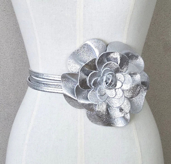 Leather flower corsage belt