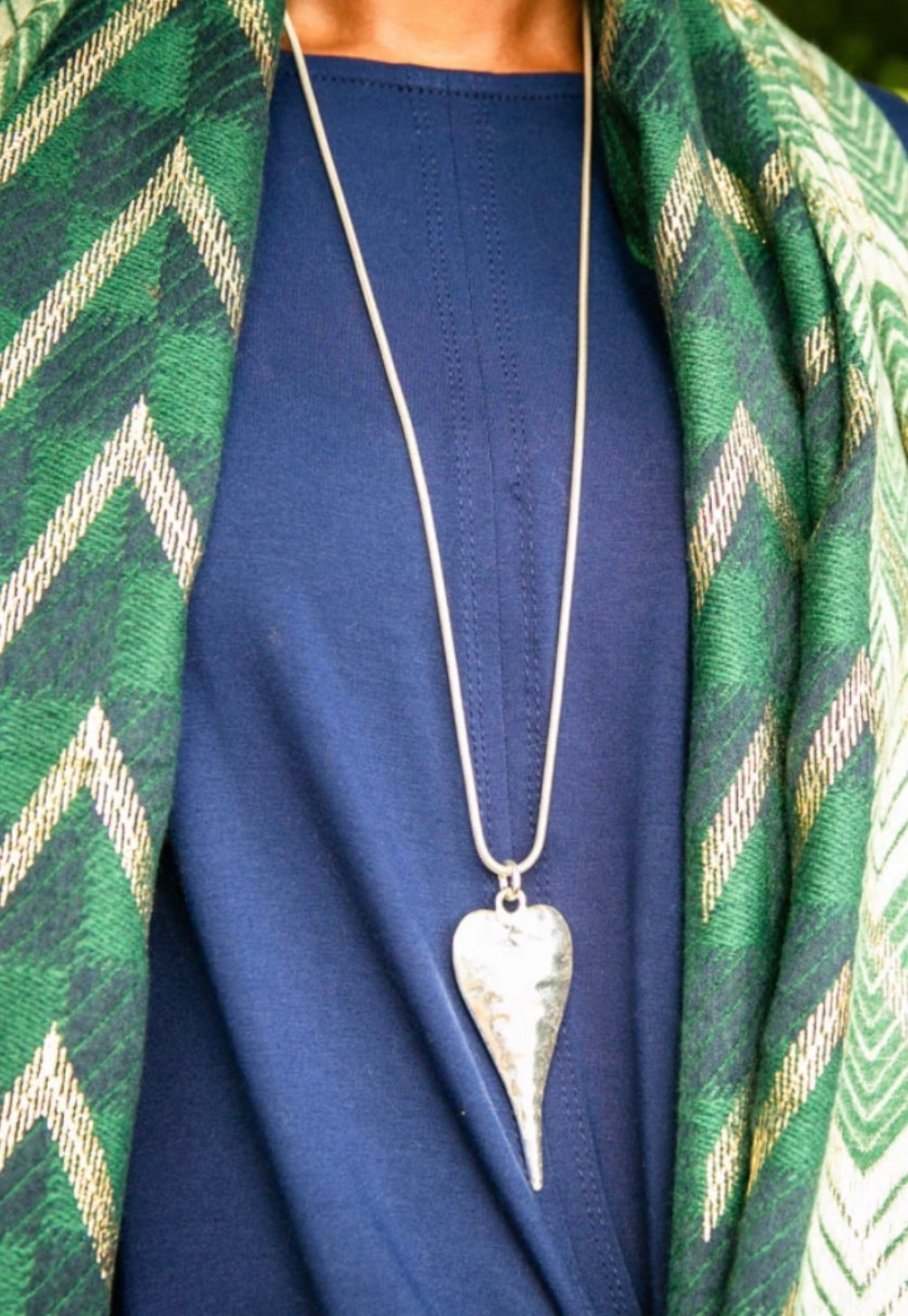 Victoria heart necklace