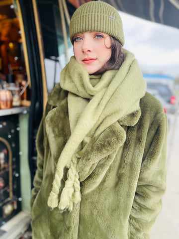 Softie scarf in Moss green