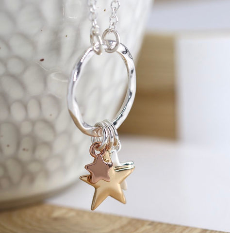 Circle and stars necklace