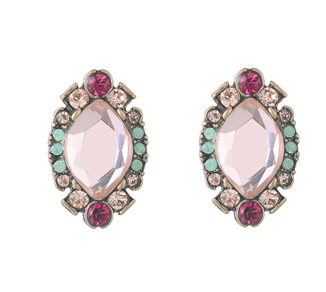 Vintage crystal earring 🎄